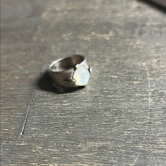 Silver and Moonstone Modern Ring with Integrated Design - Picture 1 of 5